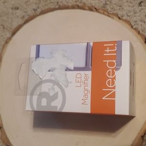 Radio Shack Need It LED Magnifier Pocket Lens